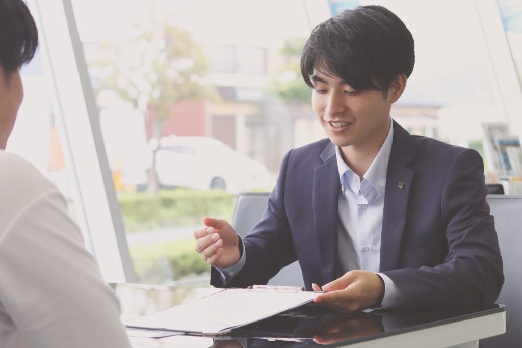 営業職（カーライフアドバイザー）